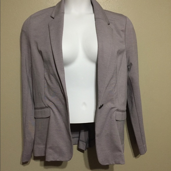 Mauve Blazer NWOT- extra button - Picture 3 of 4